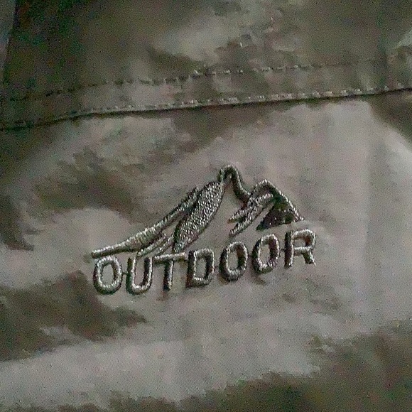 OUTDOOR LIGHTWEIGHT LEISURE VEST 
NWOT - Picture 6 of 6